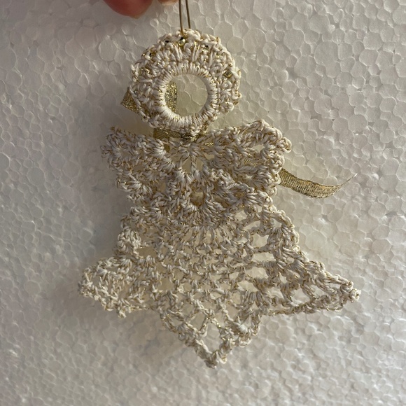 Vintage Crochet Ornaments Set of 2 Handmade Christmas Decor Bell Angel with Gold - Picture 3 of 8